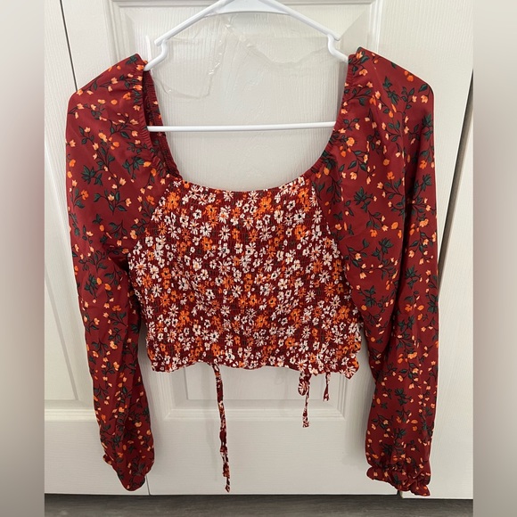 Top - Picture 4 of 4